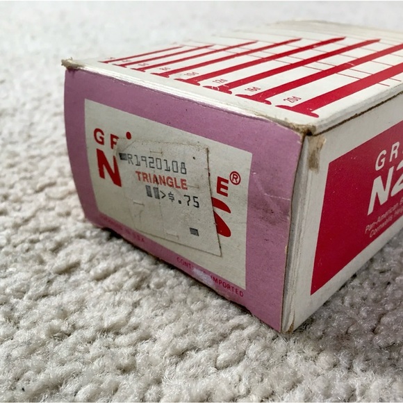 Vintage GRIP-RITE Steel Nails 4d Common 1 1/2” - 1 Pound Mostly Full Box - RARE! - Picture 8 of 12